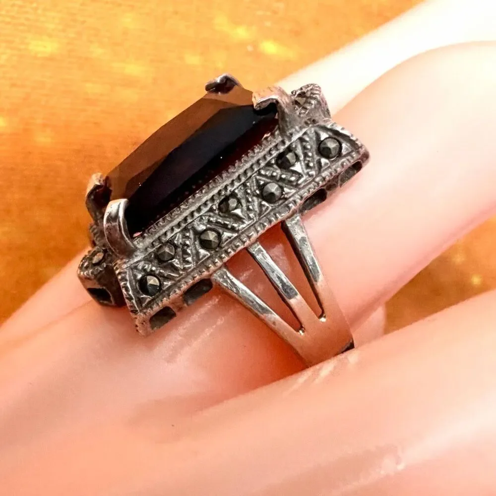 Vintage Sterling Silver Art Deco Style Marcasite & Glass Cocktail Ring
